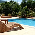 Σπίτι διακοπών Fig Garden *